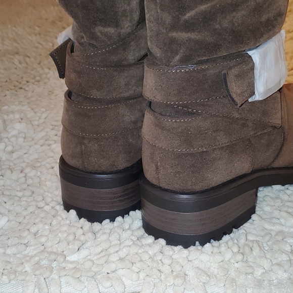 🆕️ NWT Torrid Feaux Suede Boots Size 7W - Picture 10 of 12